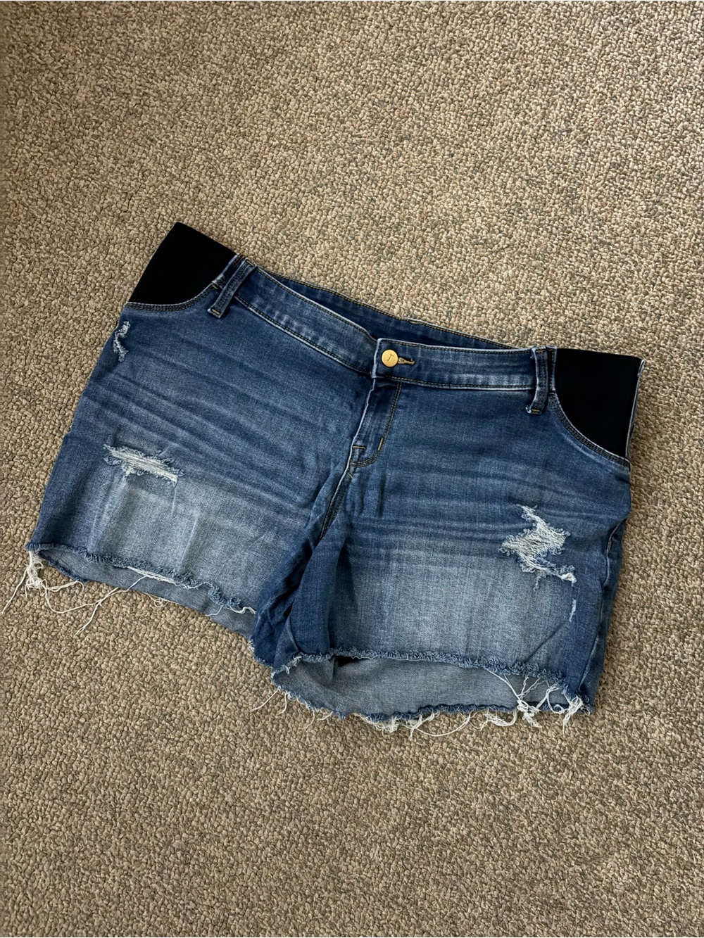 Isabel by Ingrid and Isabel Maternity Jean Shorts - Size 14